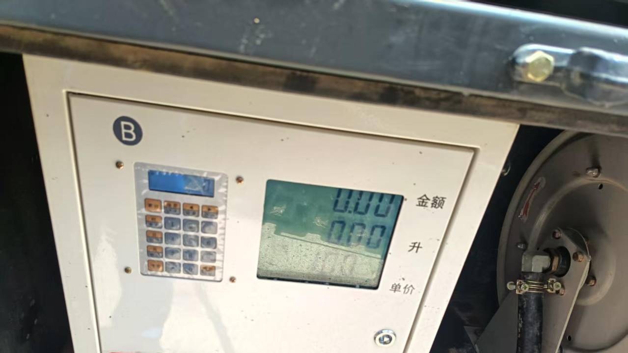 哈尔滨地区处理8吨油罐车