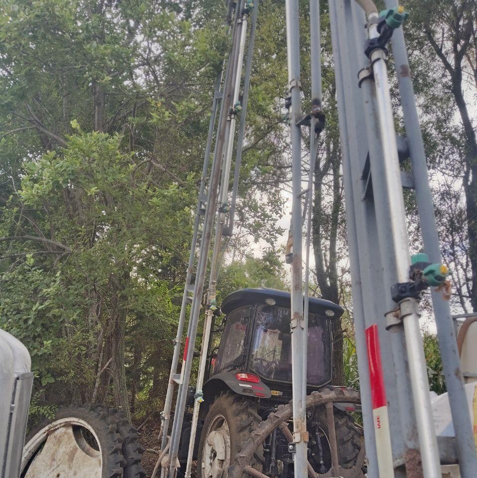 双鸭山地区处理出售萤火24笼喷杆 看好是喷杆