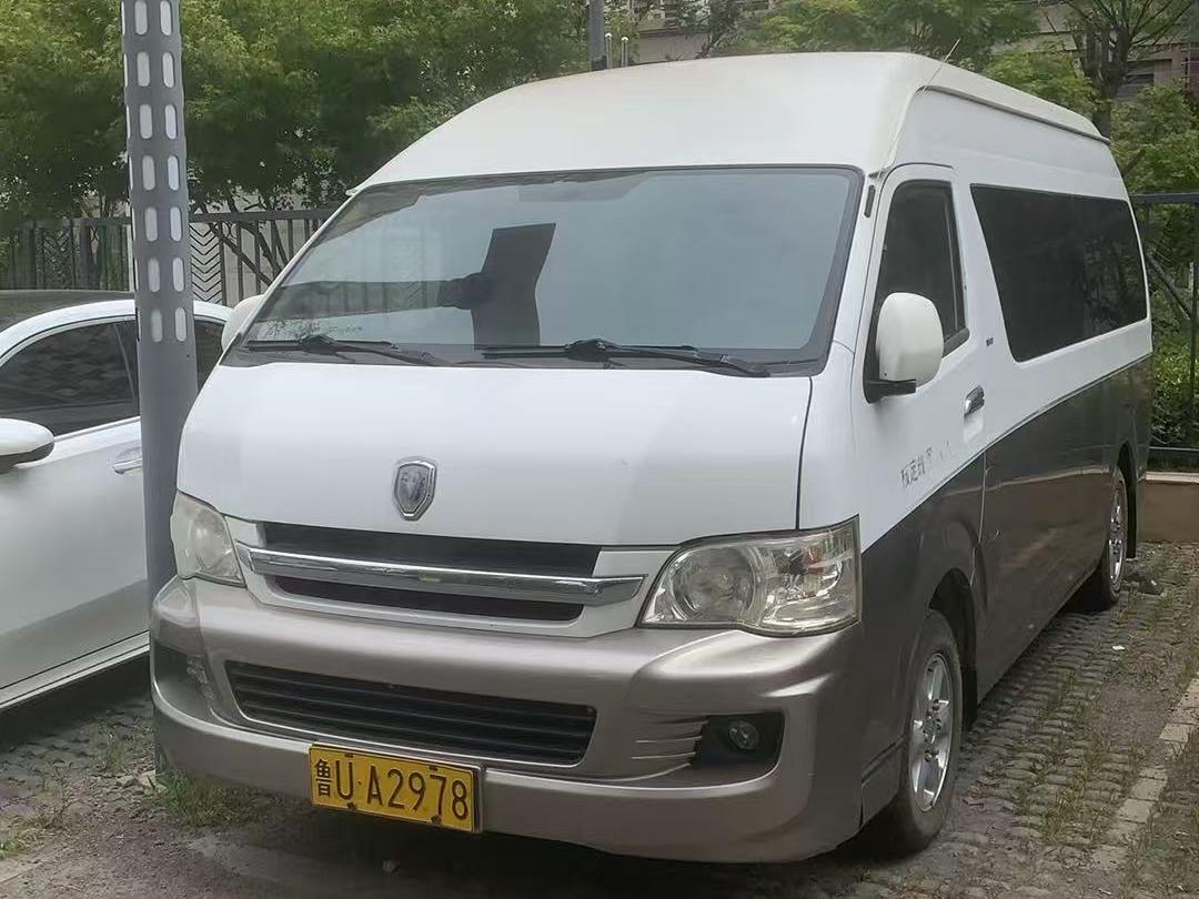 9月8日青岛市中型客车(金杯)鲁UA2978一台招标公告