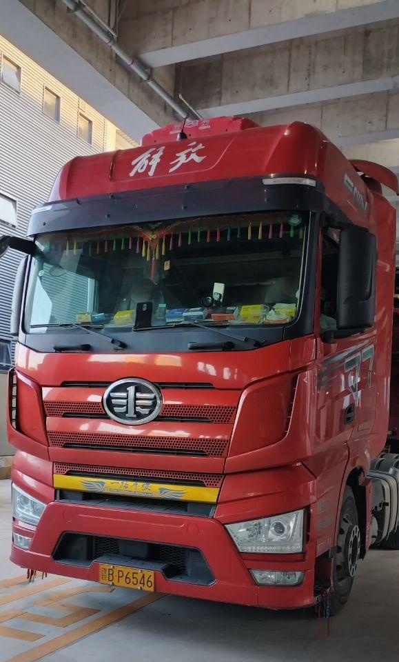 赣州地区处理解放牵引车