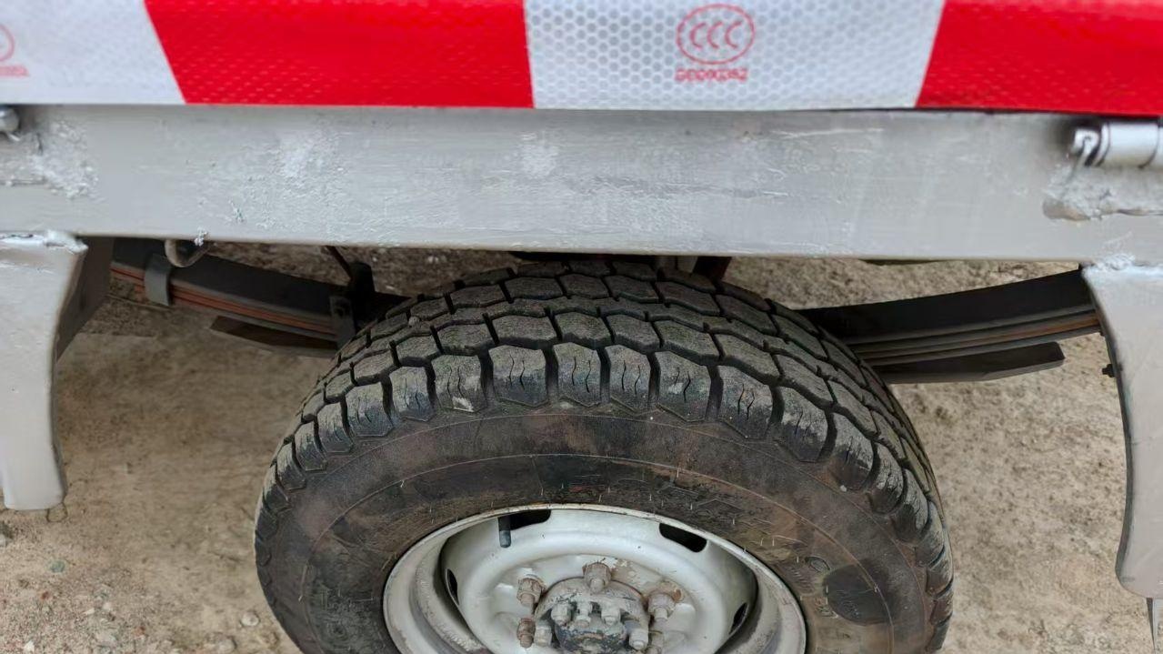 北京地区处理长安神骐平板车