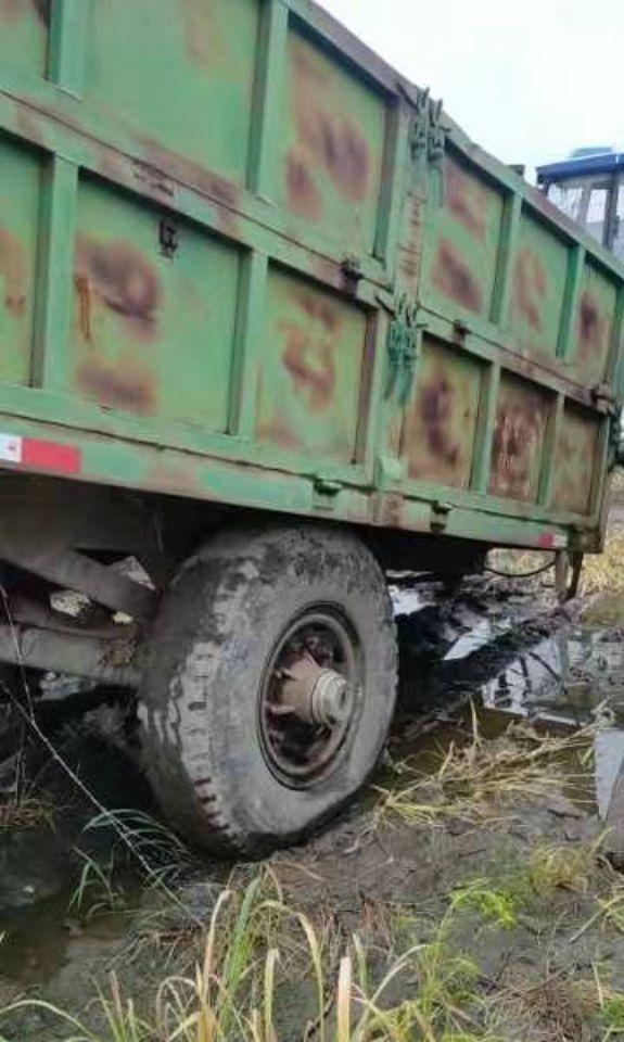 佳木斯地区处理拖车4*2.2