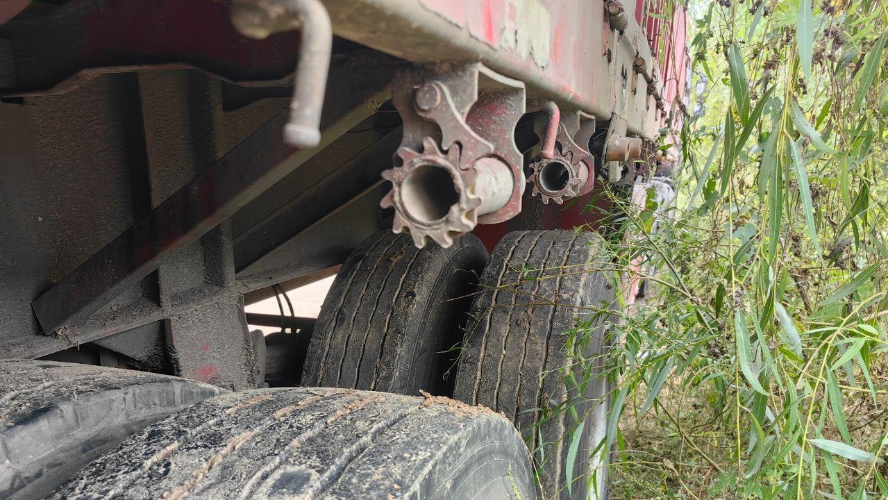 徐州地区处理解放半挂车