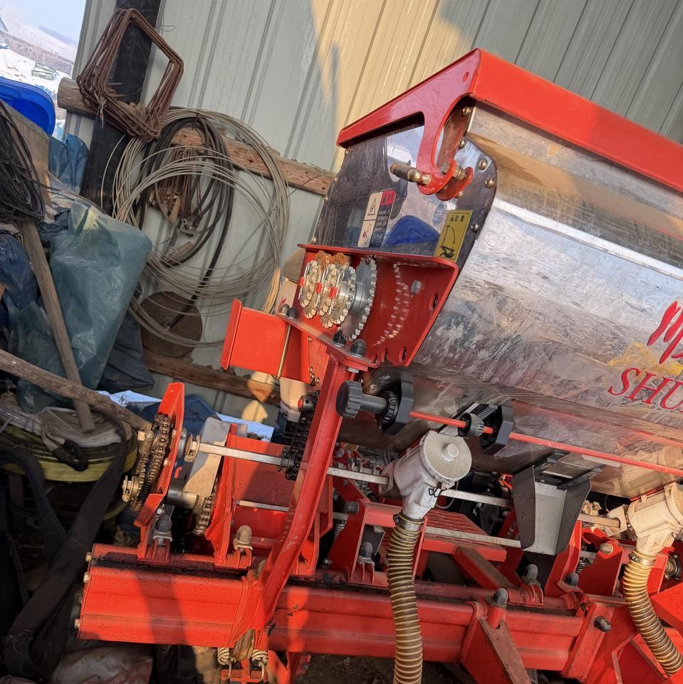 鸡西地区处理顺源四垄气吸免耕机