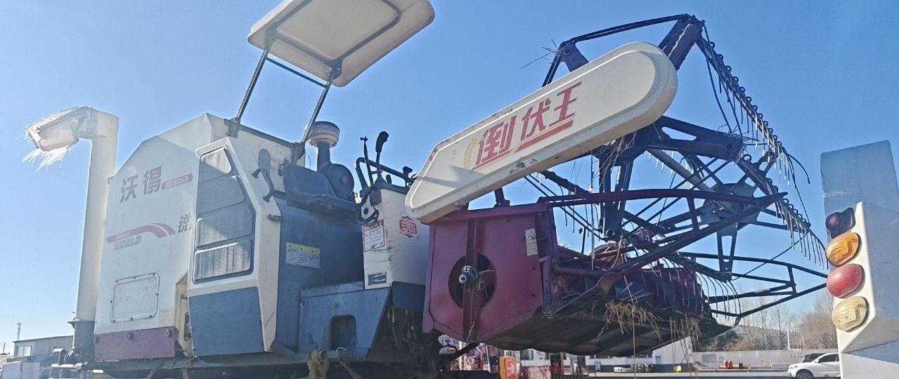 佳木斯地区处理收割机