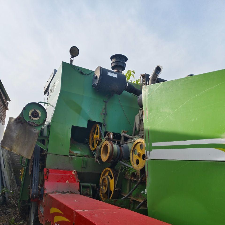 邢台地区处理谷王收割机、3方油罐