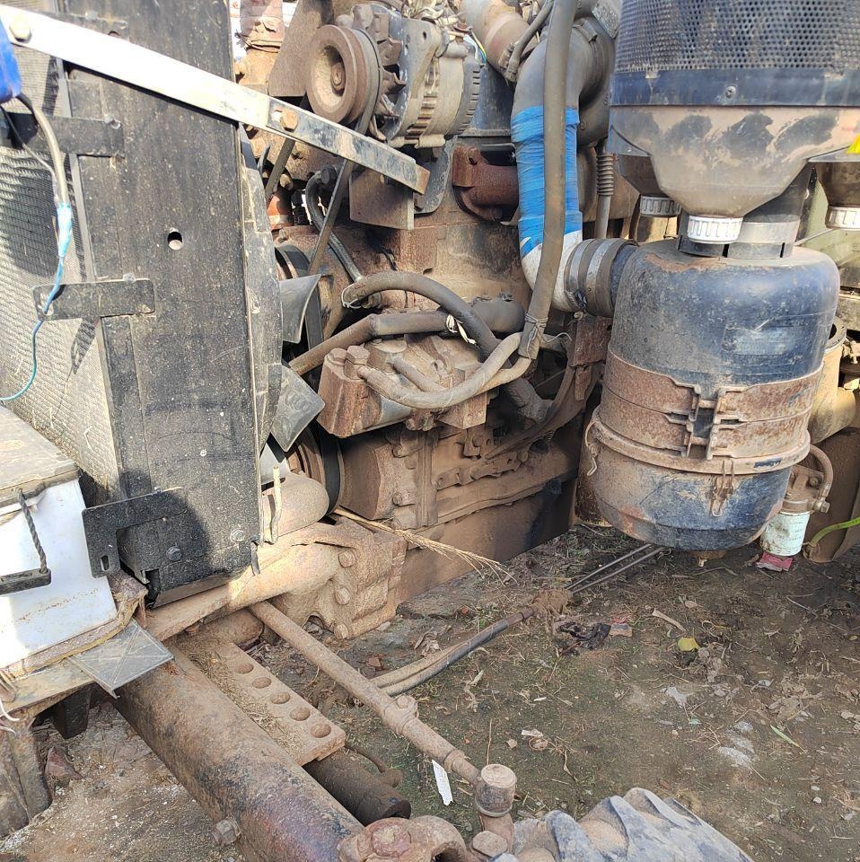 石家庄地区处理东风拖拉机