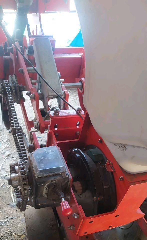 双鸭山地区处理卖勃农免耕机