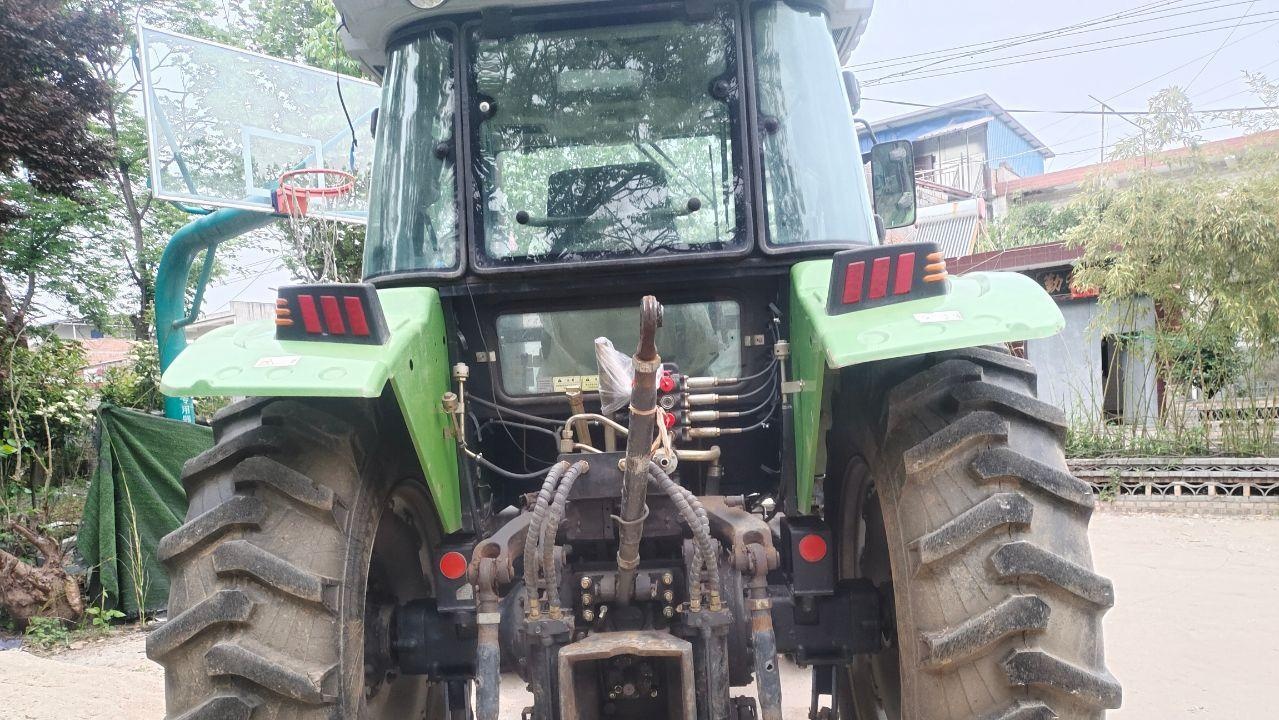 西安地区处理华夏1804拖拉机