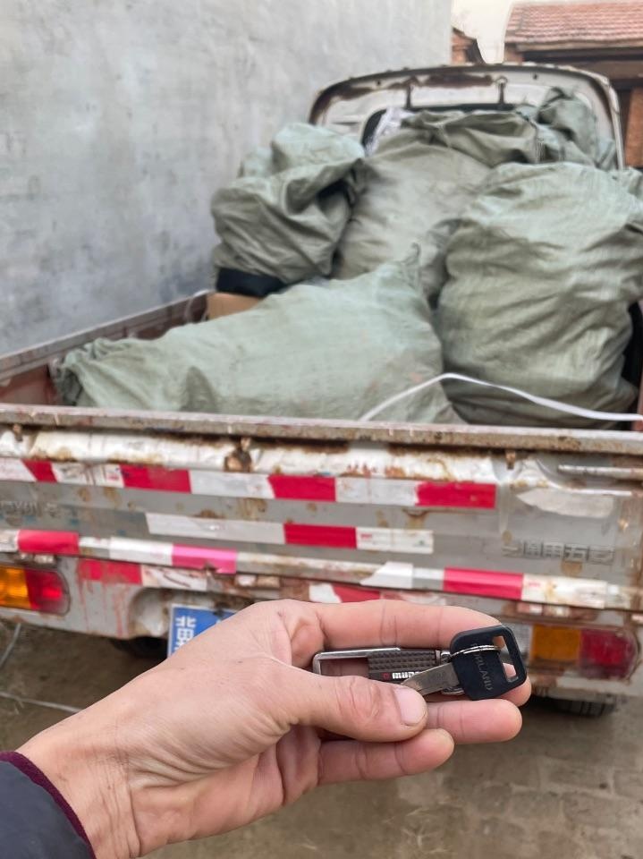 邢台地区处理14年5月五菱单排小卡