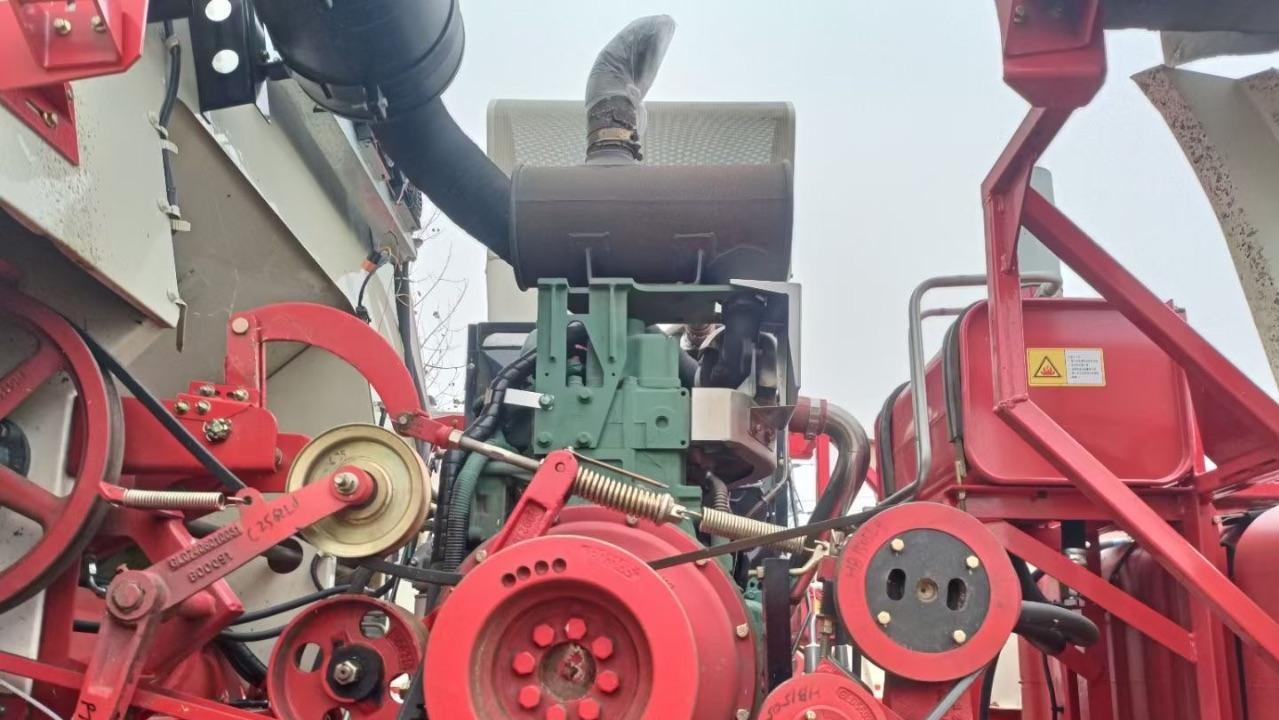 洛阳地区处理雷沃GE80-H收割机