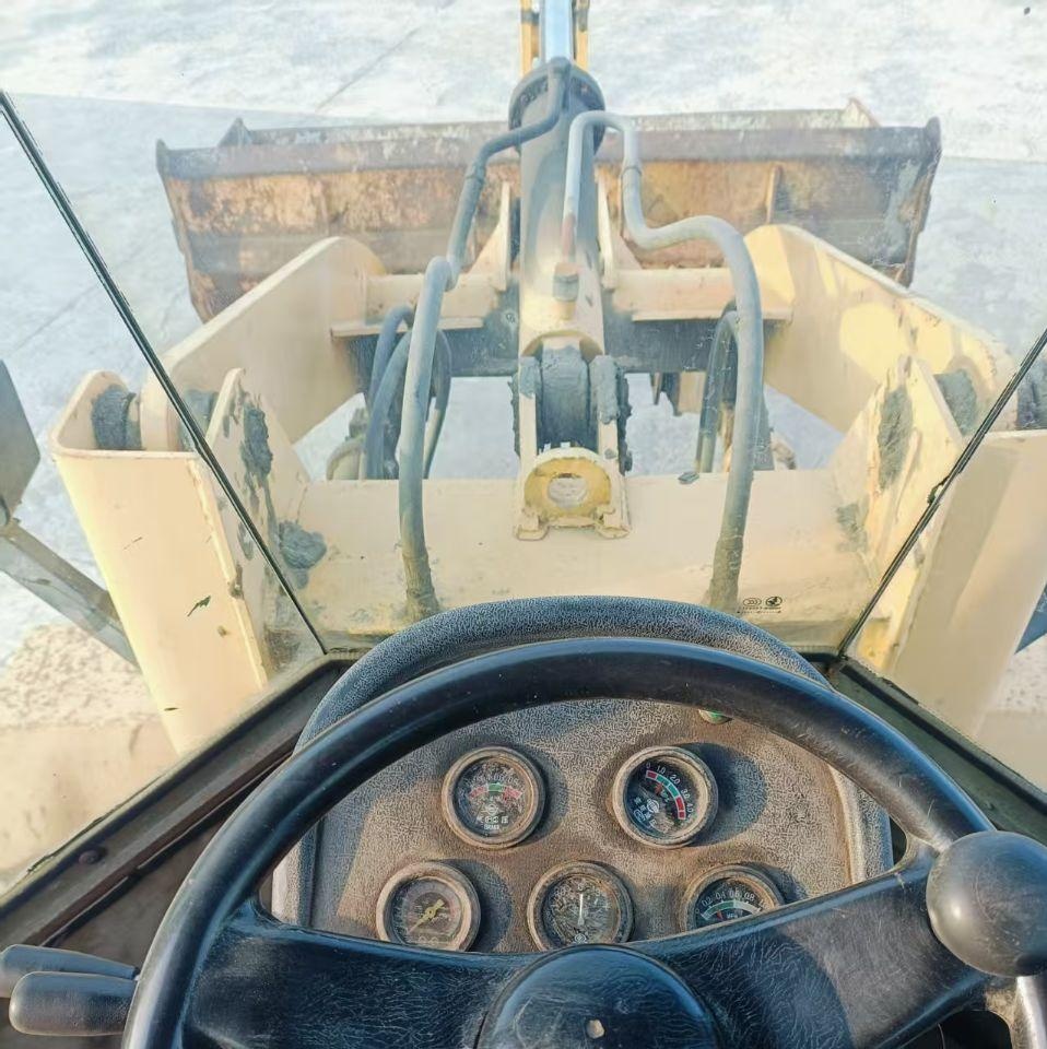 双鸭山地区处理15年明宇工程款大920铲车