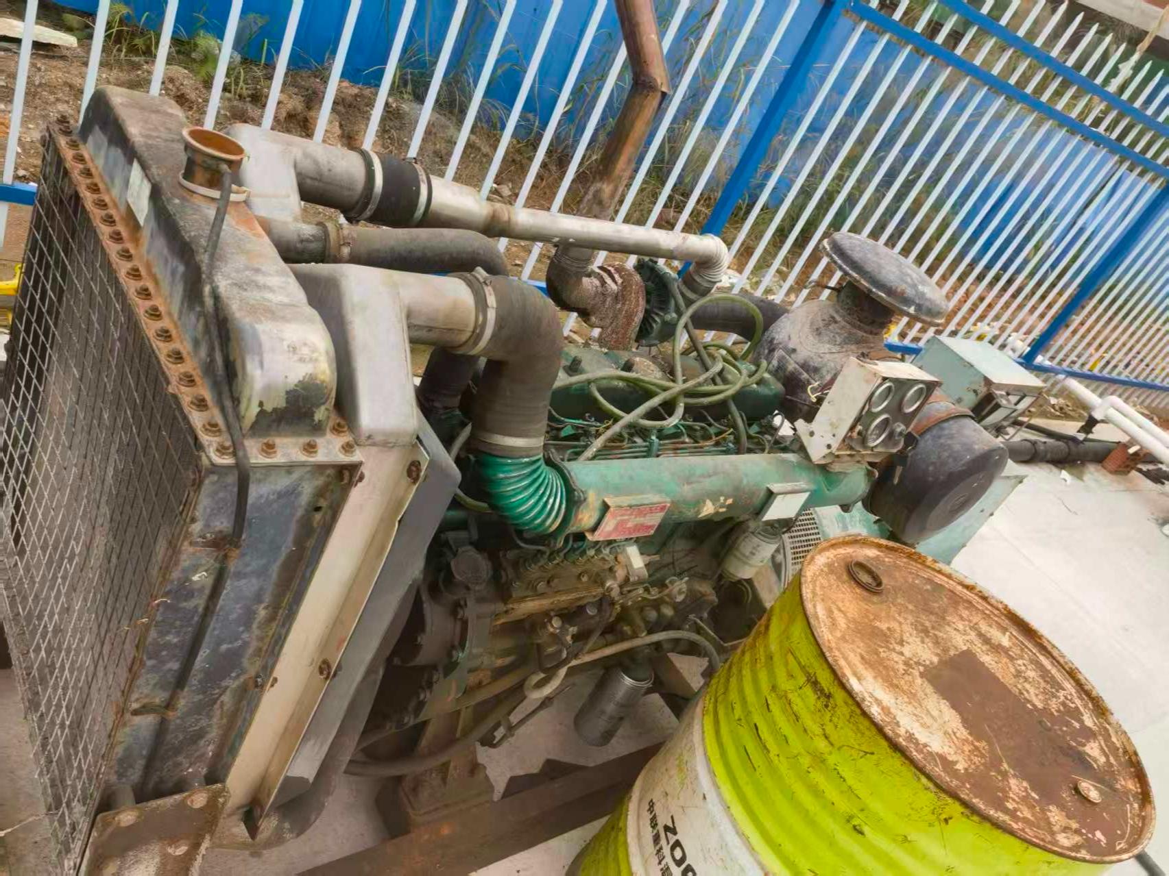 12月26日南宁发电机、自卸车各一台招标公告