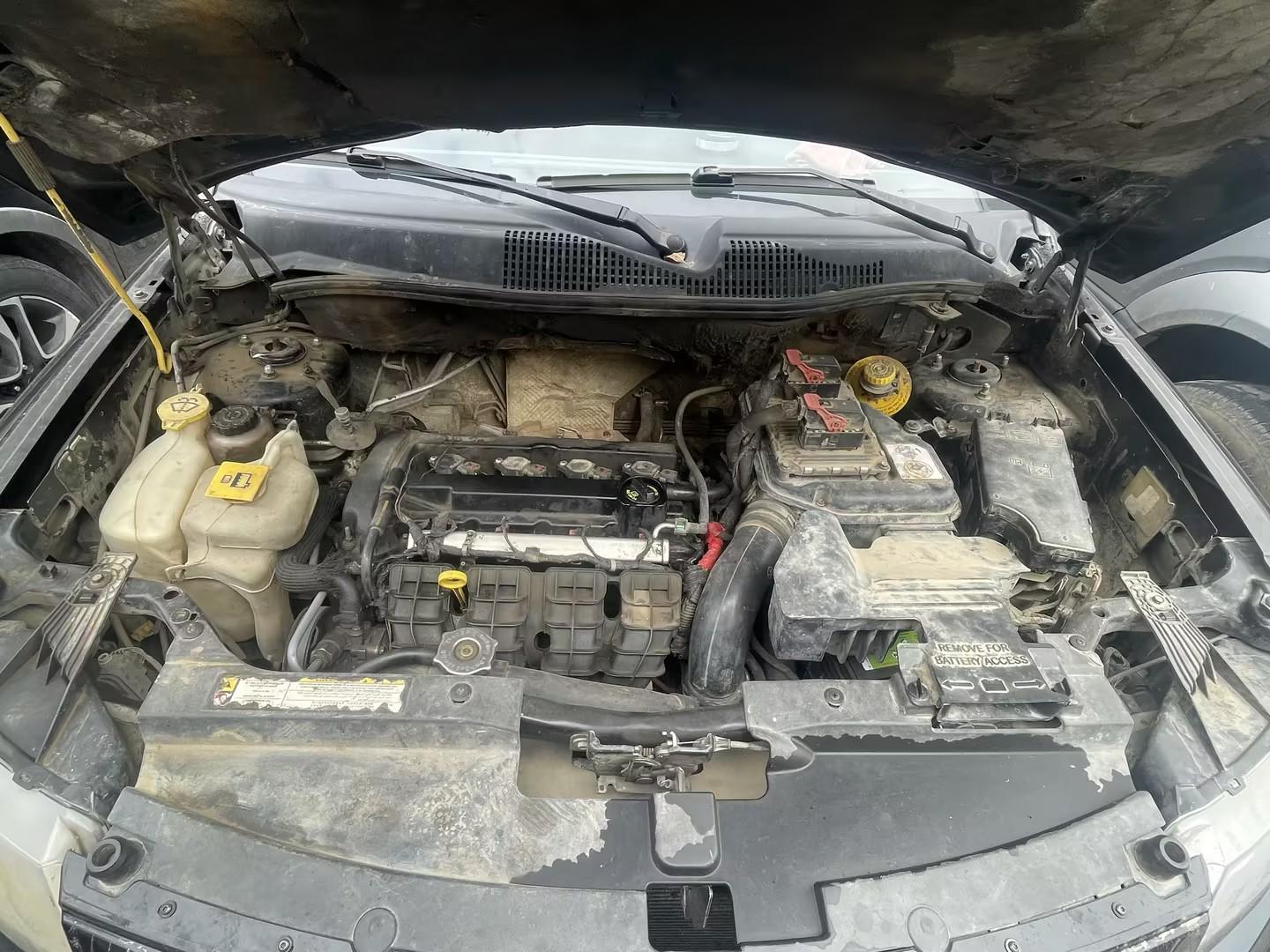 12月27日贵阳市2012年jeep指南者轻型越野车一辆拍卖招标公告