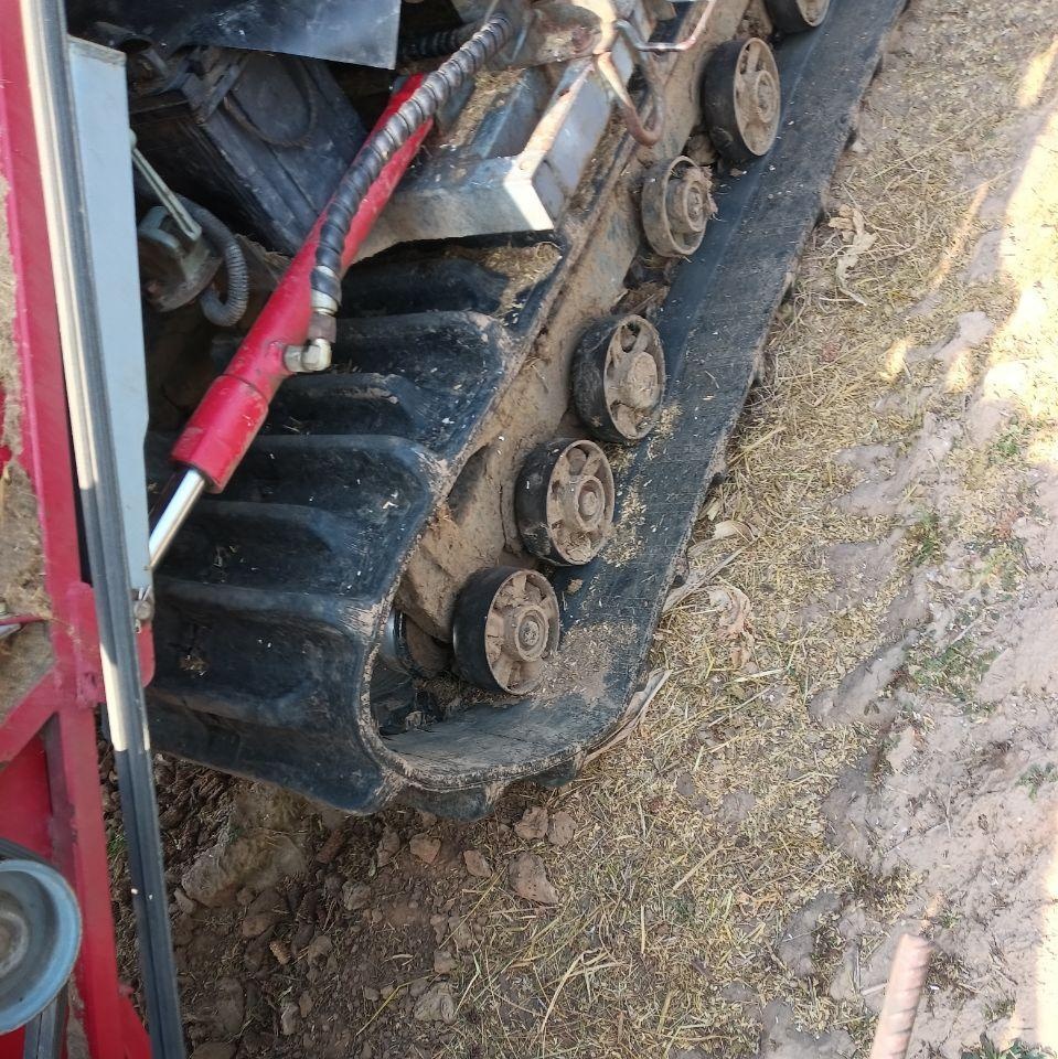 潍坊地区处理沃德履带收割机