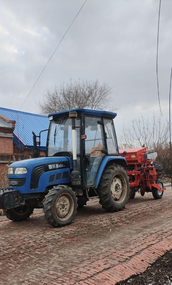 哈尔滨地区处理24年双兰背牵两用播种机