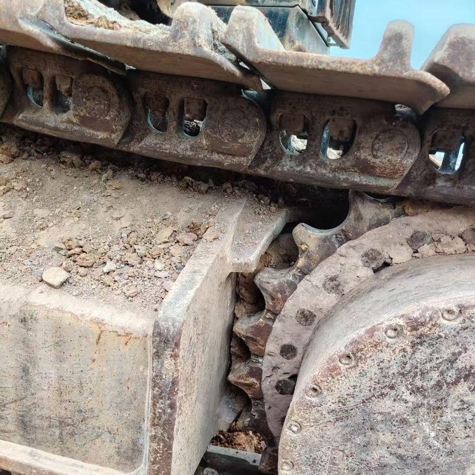 莱芜地区处理18年三一485挖掘机