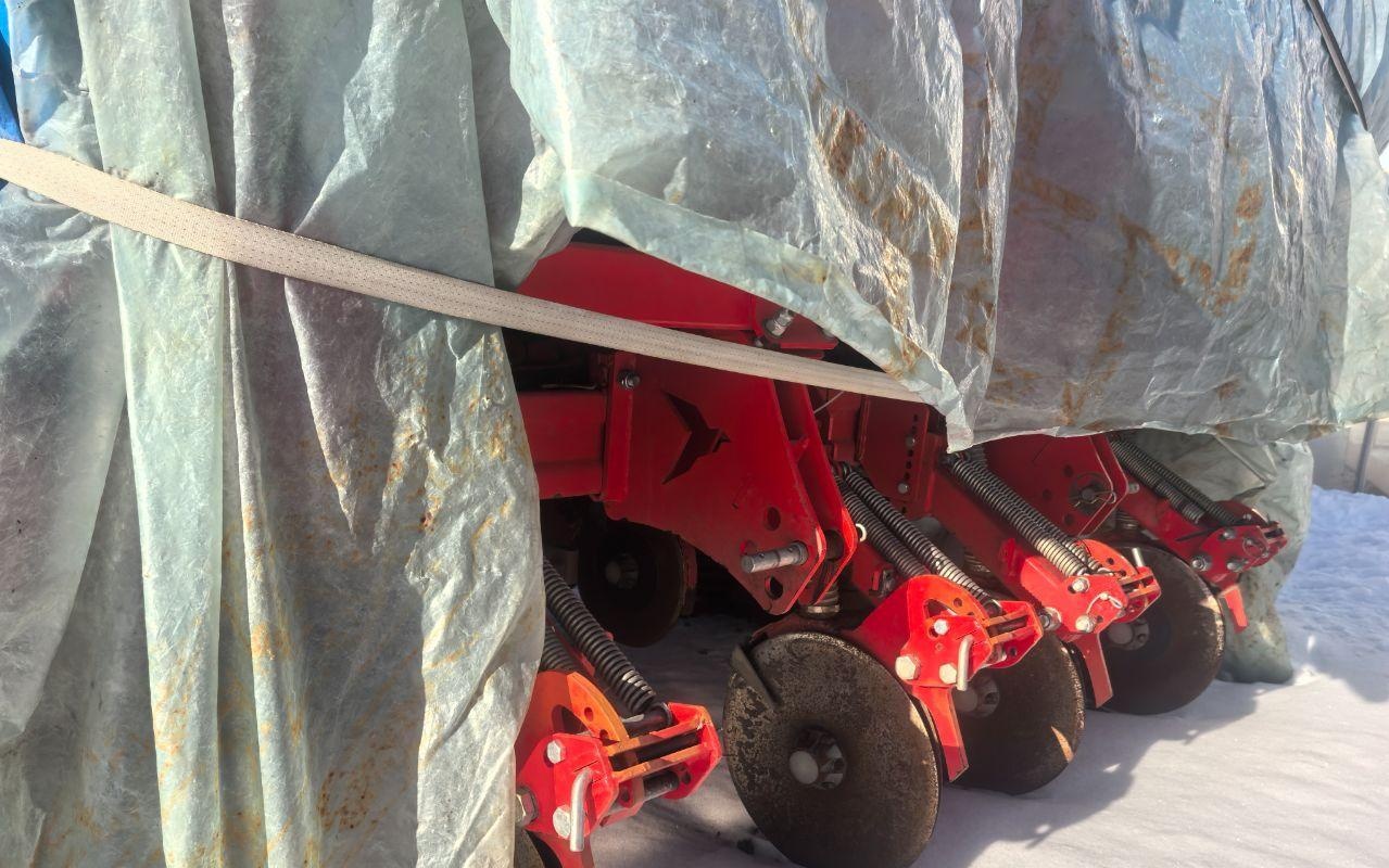 齐齐哈尔地区处理出售2022年睿佛顿四垄免耕机