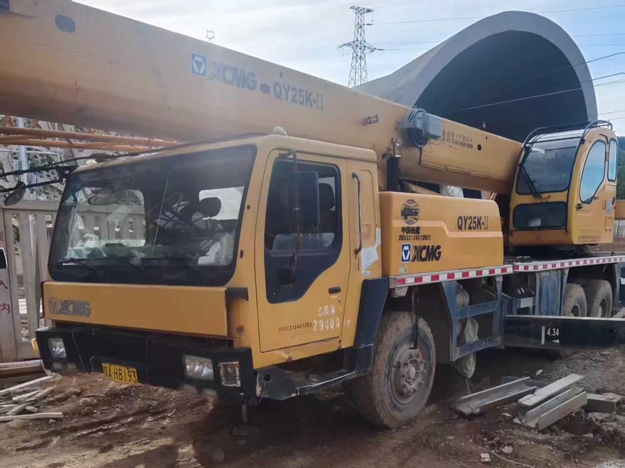 12月26日延安徐工汽车起重机一台招标公告