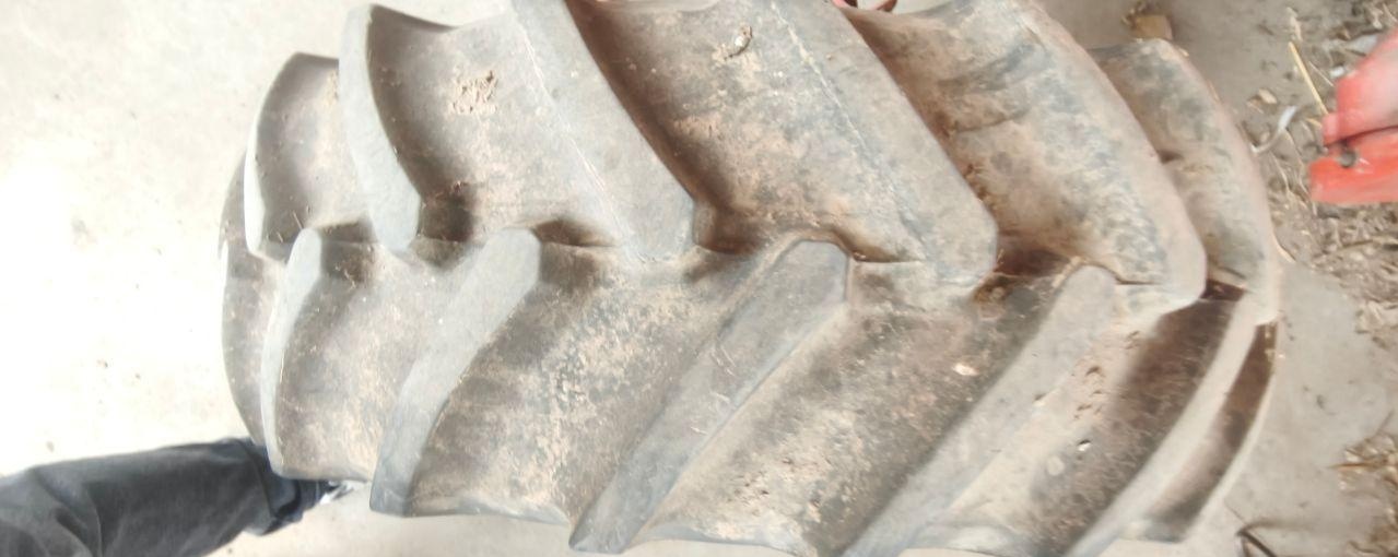 菏泽地区处理24年高配小纵80收割机