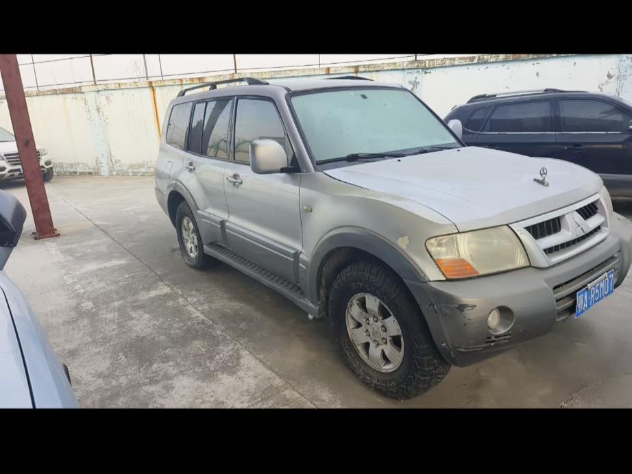 12月31日天津1辆三菱SUV报废车处置（以现场实物为准）招标公告