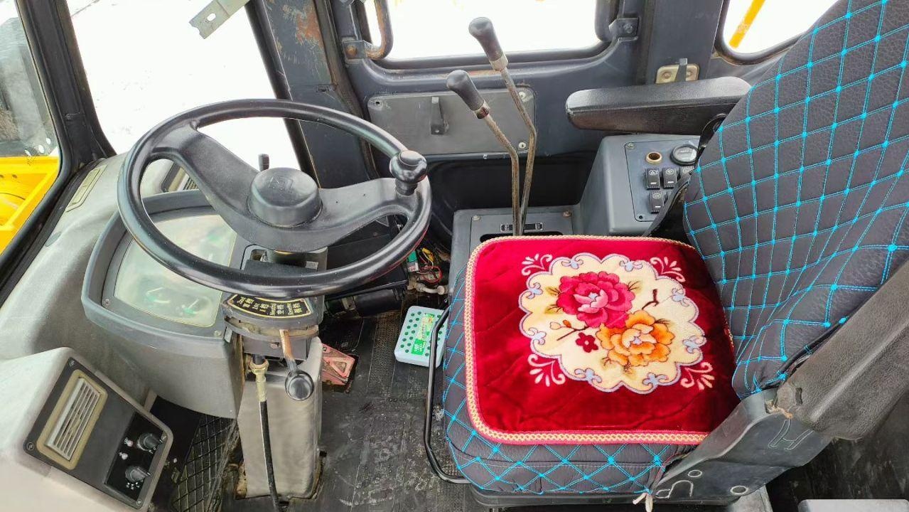 哈尔滨地区处理2016年柳工855n长臂