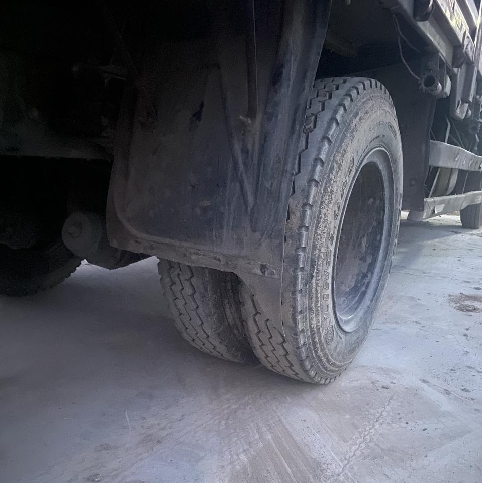 徐州地区处理6.2米货车6只新轮胎​