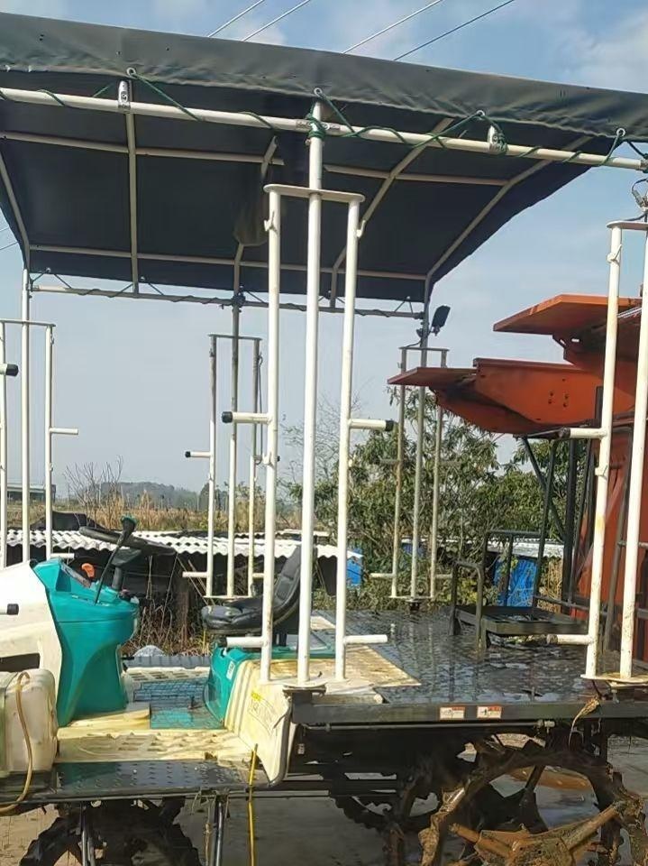 贺州地区处理25年龙舟抛秧机