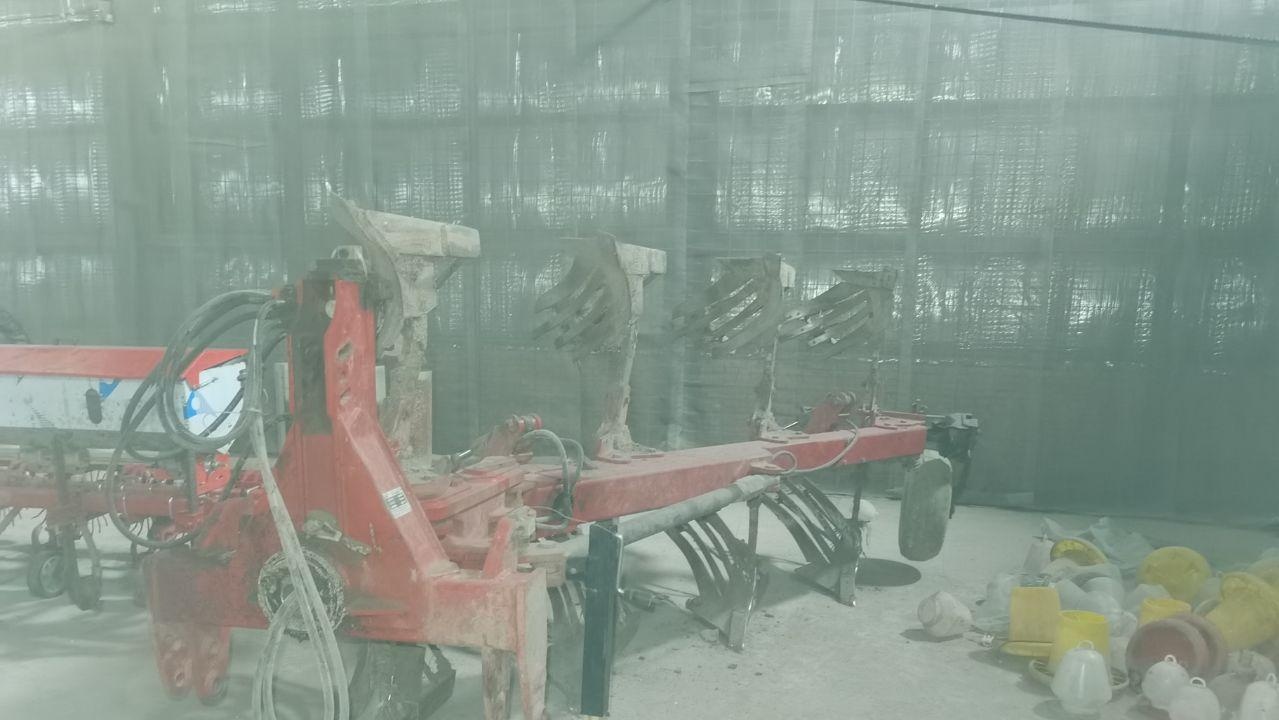 双鸭山地区处理出售曙光450条幅翻转大犁