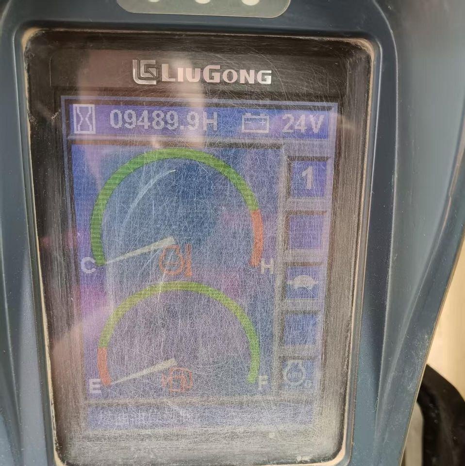 南宁地区处理原版柳工920挖机