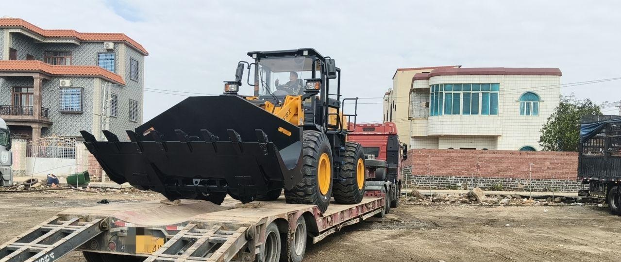 邢台地区处理解放 半挂车 低平板 国5