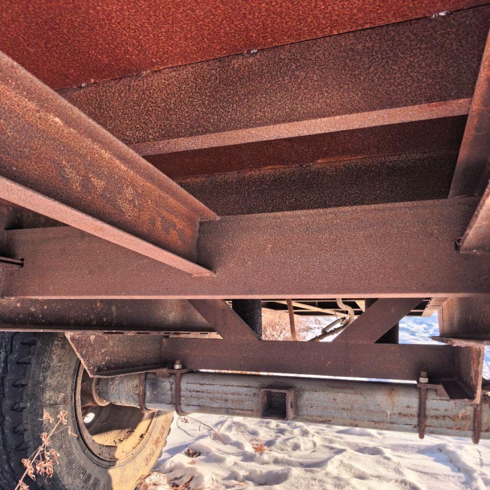 鹤岗地区处理4.2米拖车