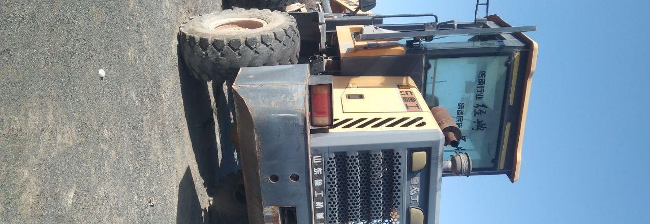 焦作地区处理鲁工1.5吨铲车