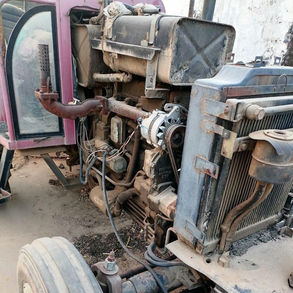 临沂地区处理沃得750拖拉机