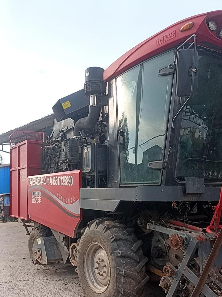 新乡地区处理金大丰玉米收割机