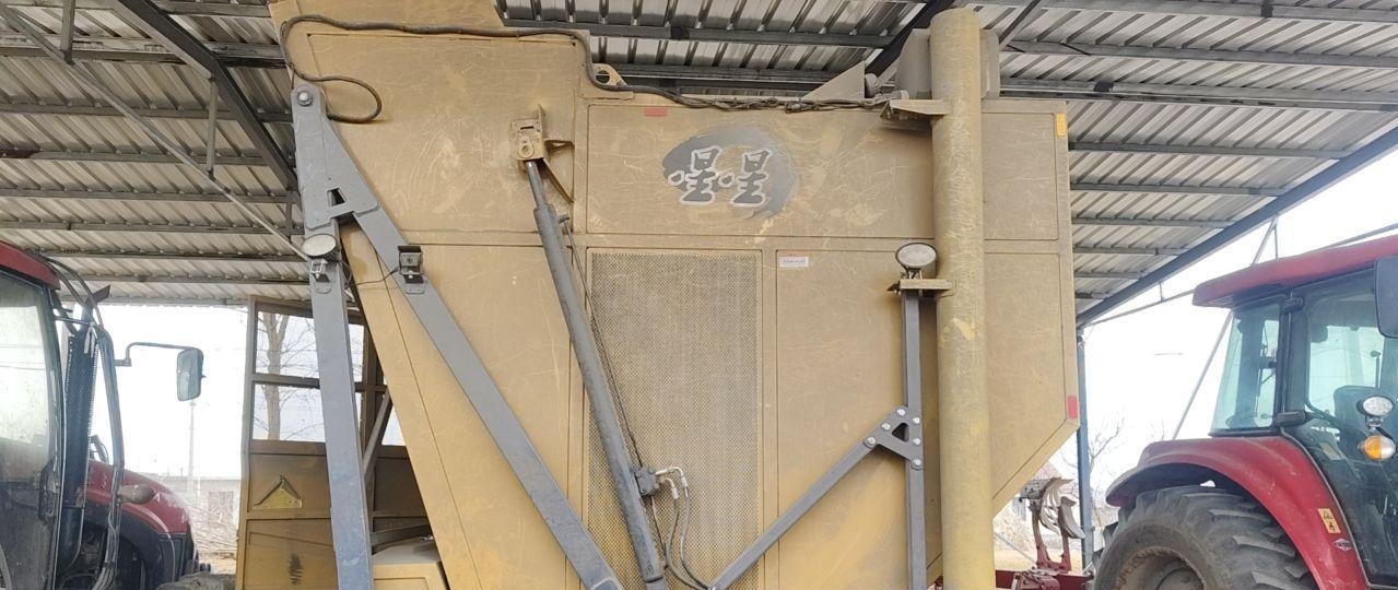 大连地区处理星星牌玉米收割机