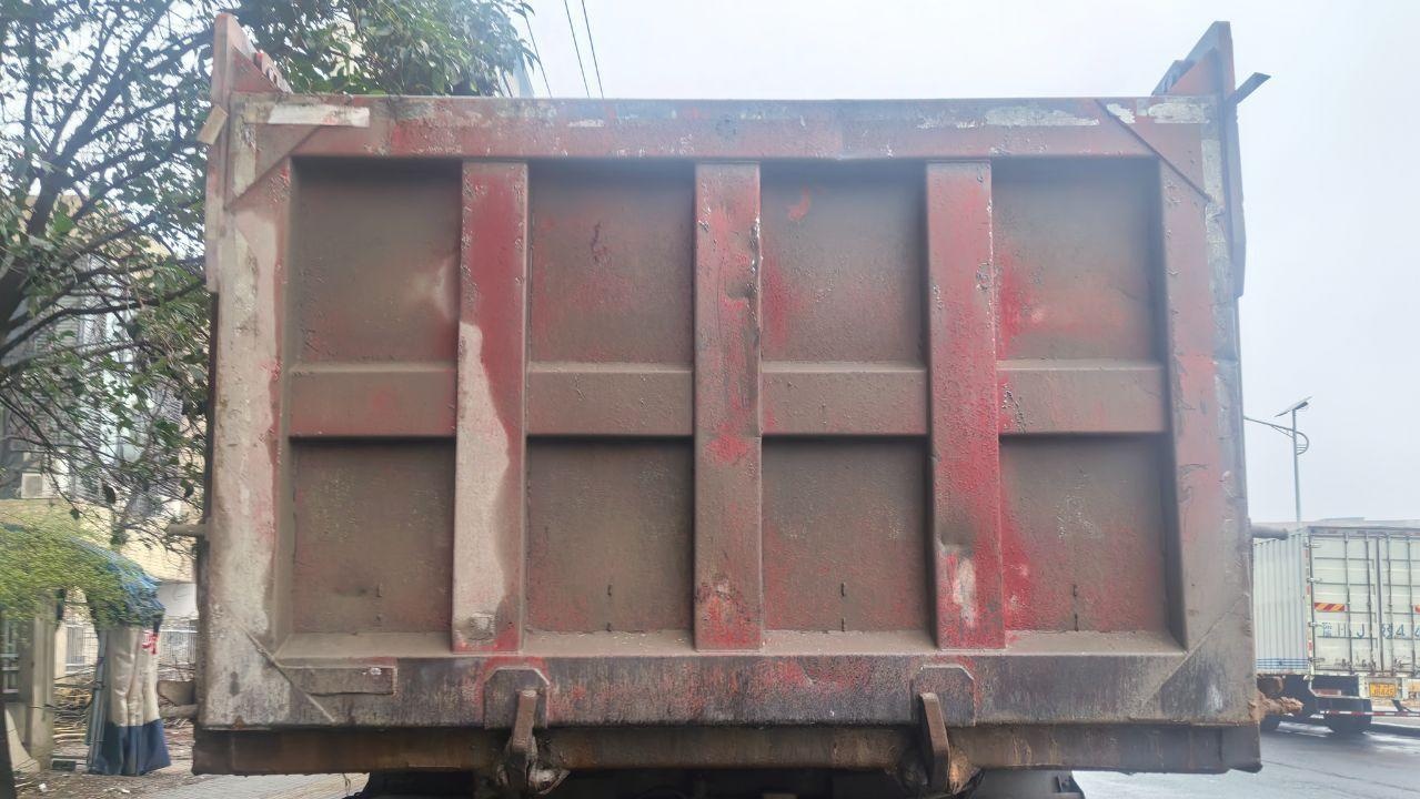 郑州地区处理东风天龙自卸车