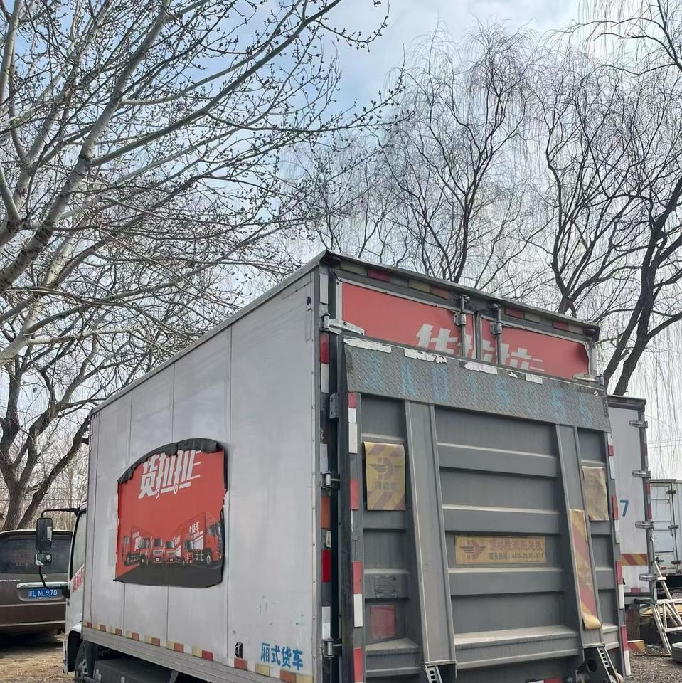 北京地区处理陕汽德蓝Z1