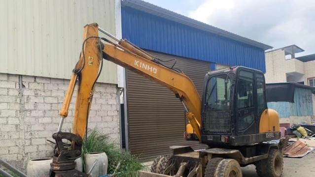 百色地区处理90鑫豪轮挖