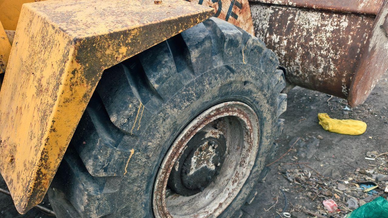 徐州市地区处理徐工ZL15E轮式装载机