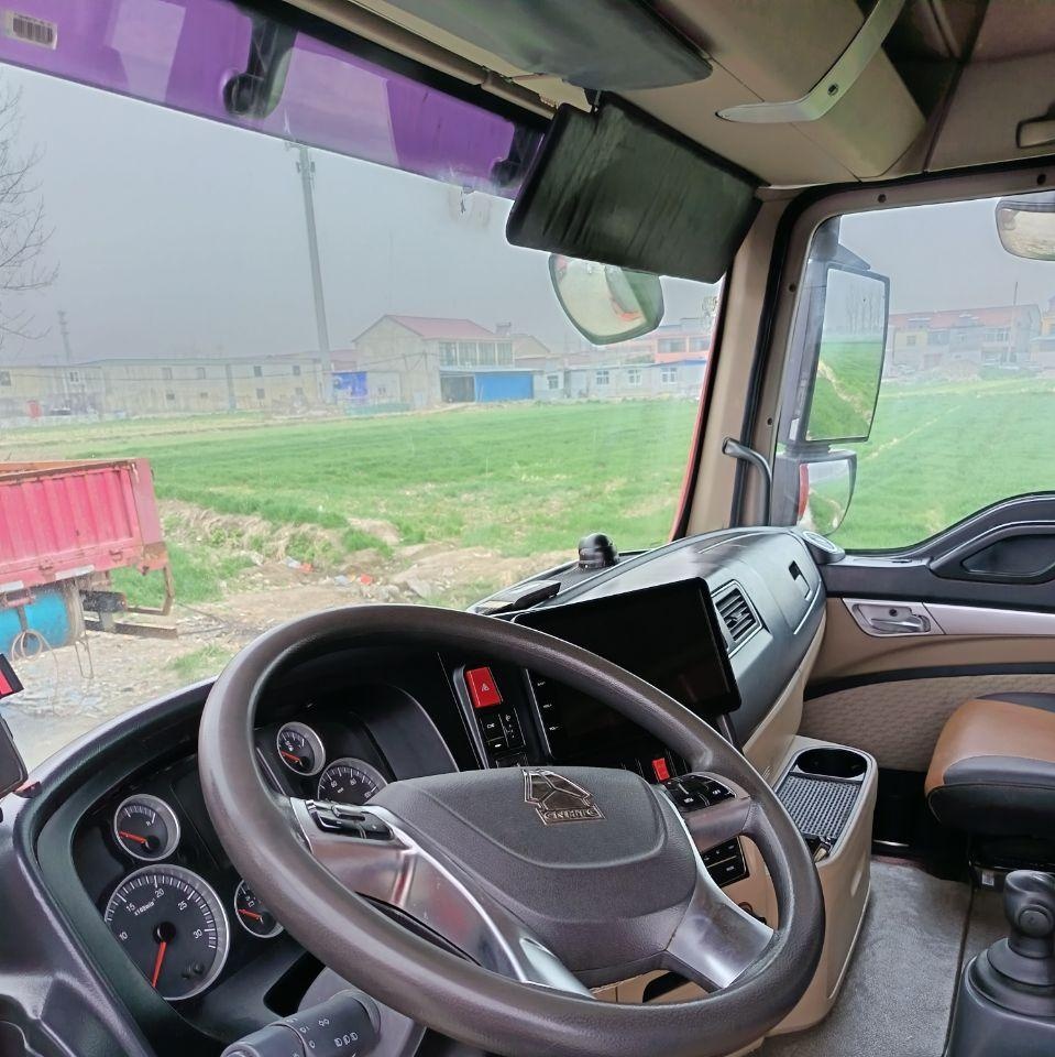 连云港市地区处理豪沃高栏/栏板车