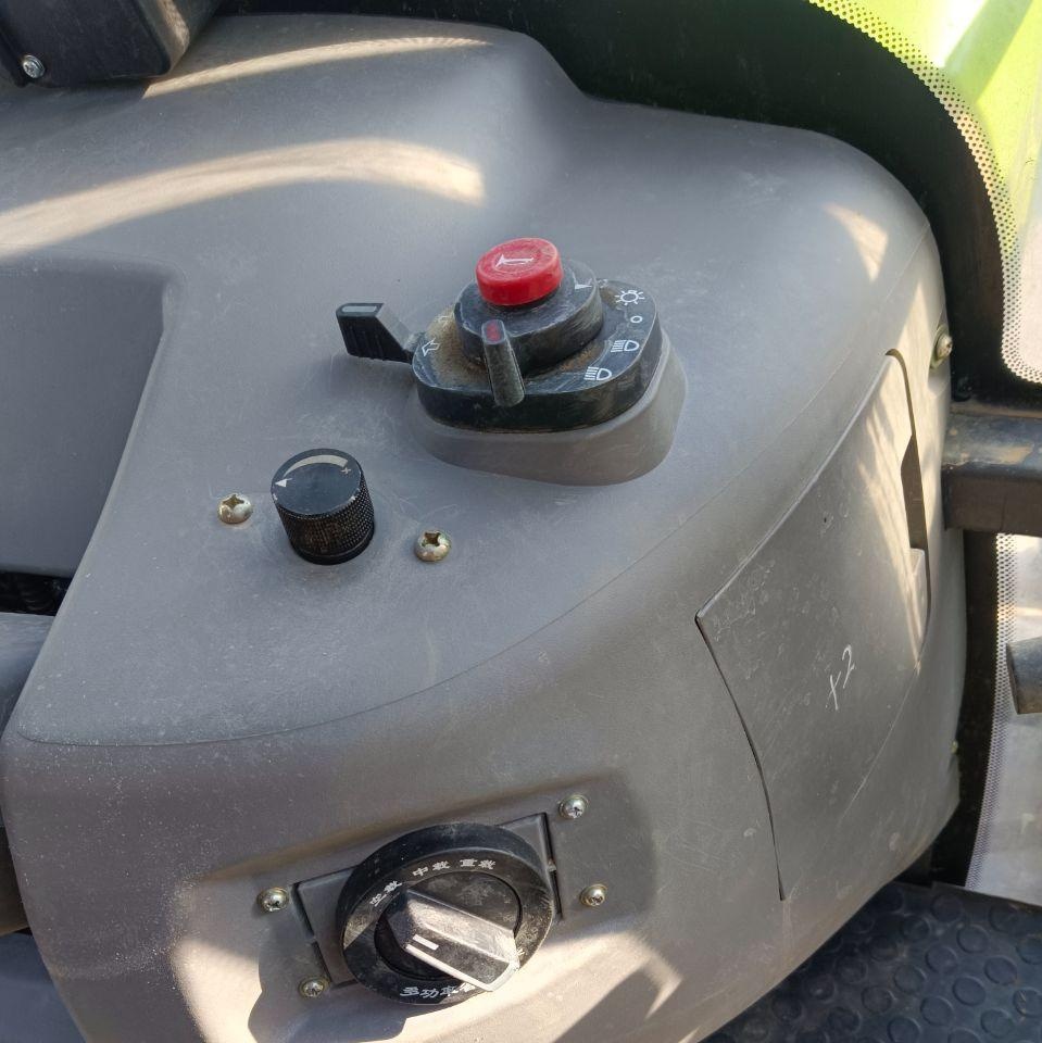 鸡西地区处理出售16年迪尔904.24年中联耕王904