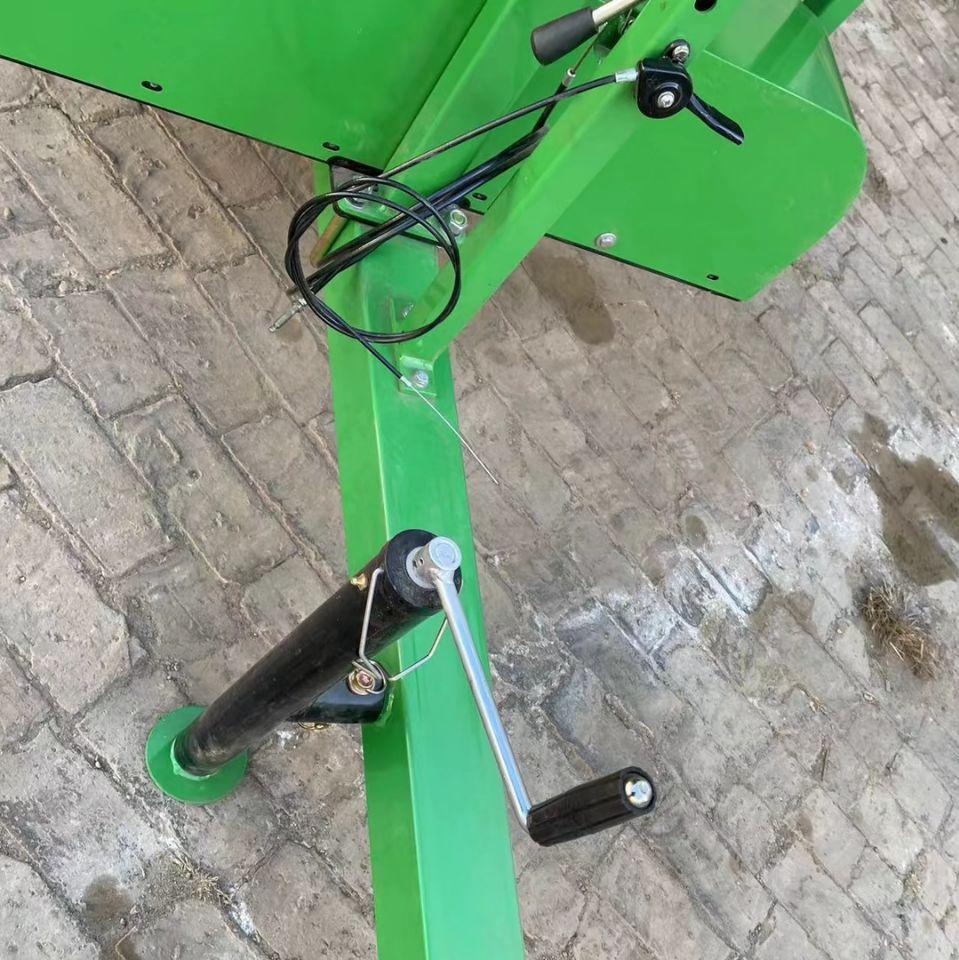 双鸭山地区处理3吨加肥机带拌肥