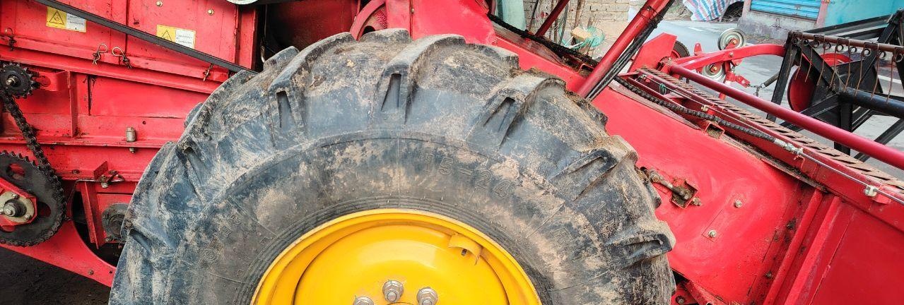 南阳地区处理GM100收割机