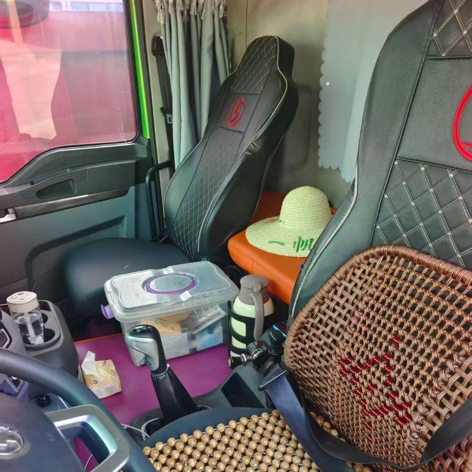 芜湖市地区处理陕汽德龙自卸车