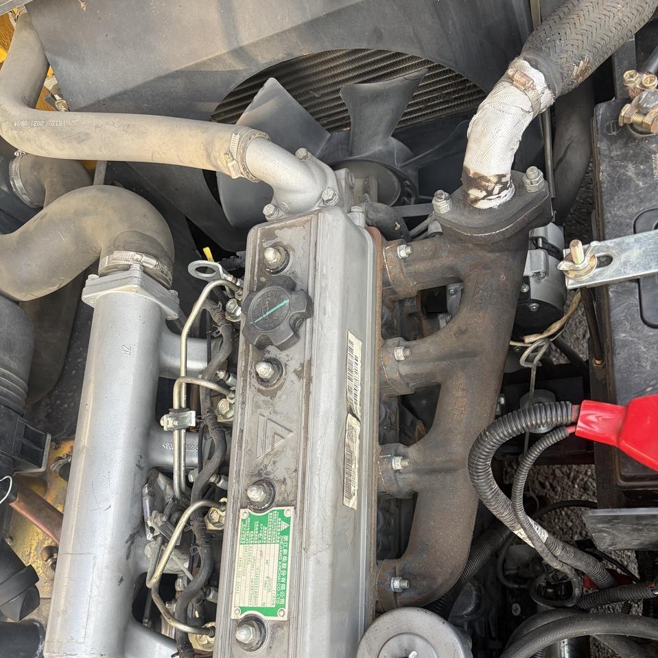 南阳市地区处理柳工三吨叉车