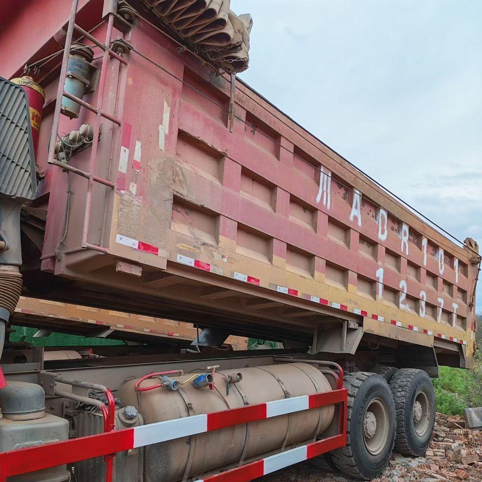 成都市地区处理中国重汽金标T7自卸车