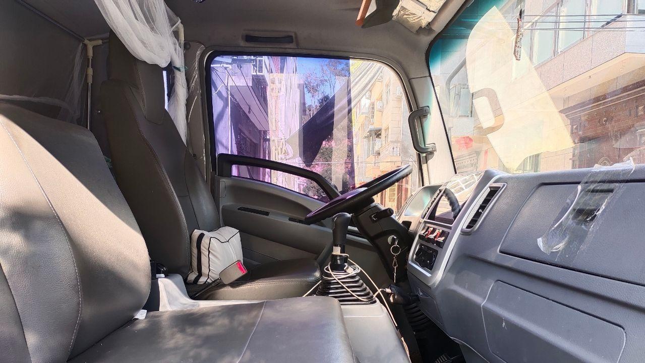 宁德市地区处理重汽豪沃(HOWO) 轻卡悍将厢式货车国5