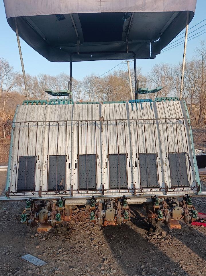 双鸭山地区处理久保田柴油插秧机