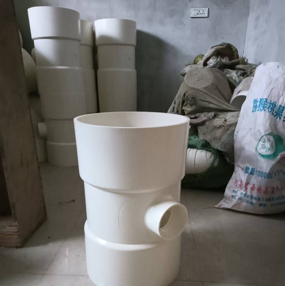 南阳地区处理355PVC给水管件